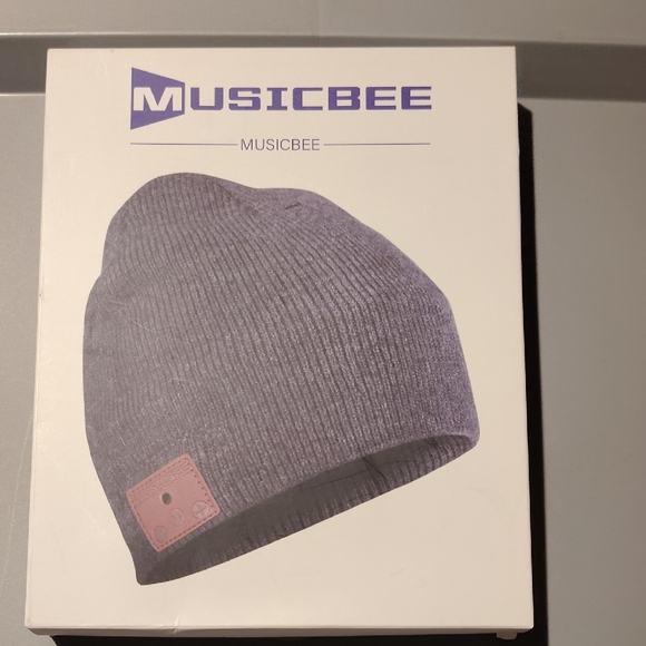 Gray Knit Beanie - Picture 1 of 4
